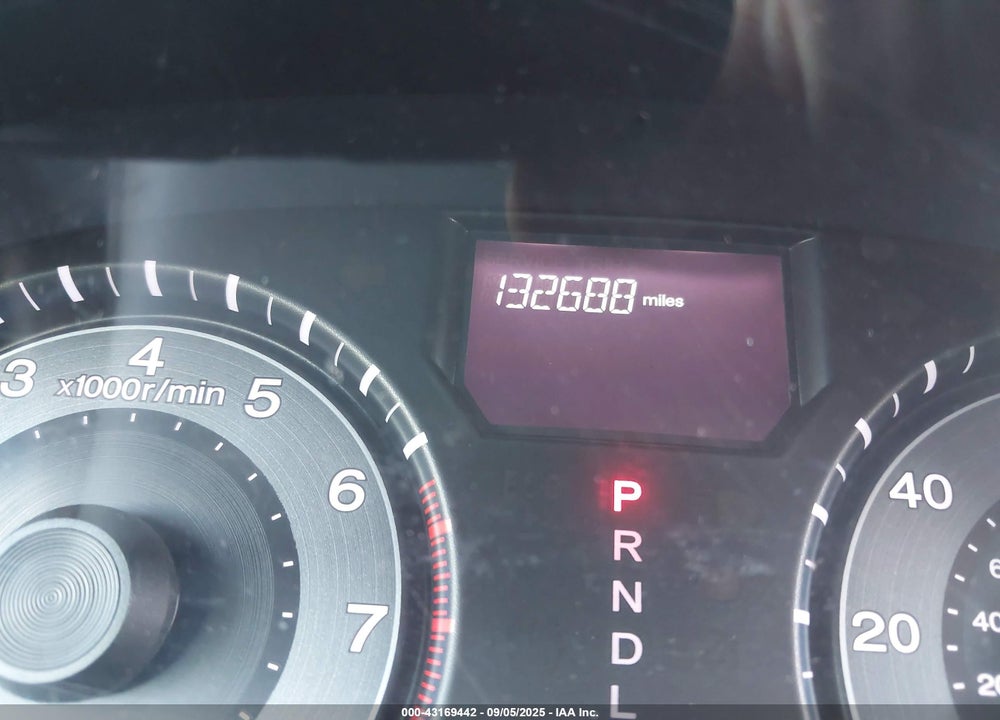2011 HONDA ODYSSEY LX VIN: 5FNRL5H20BB006872