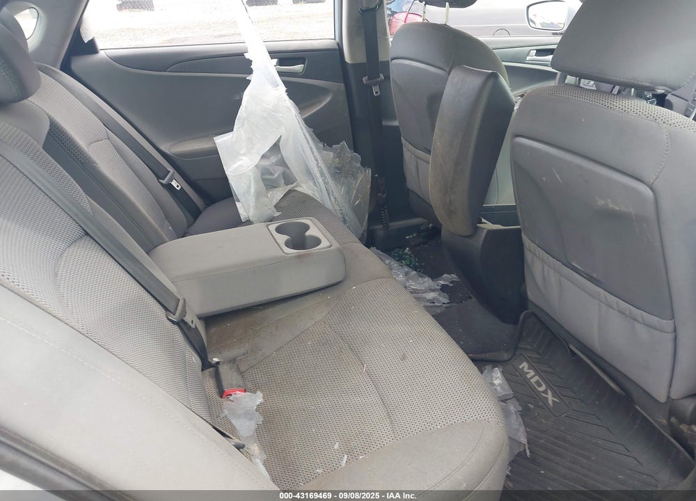 2012 HYUNDAI SONATA VIN: 5NPEB4AC3CH403932