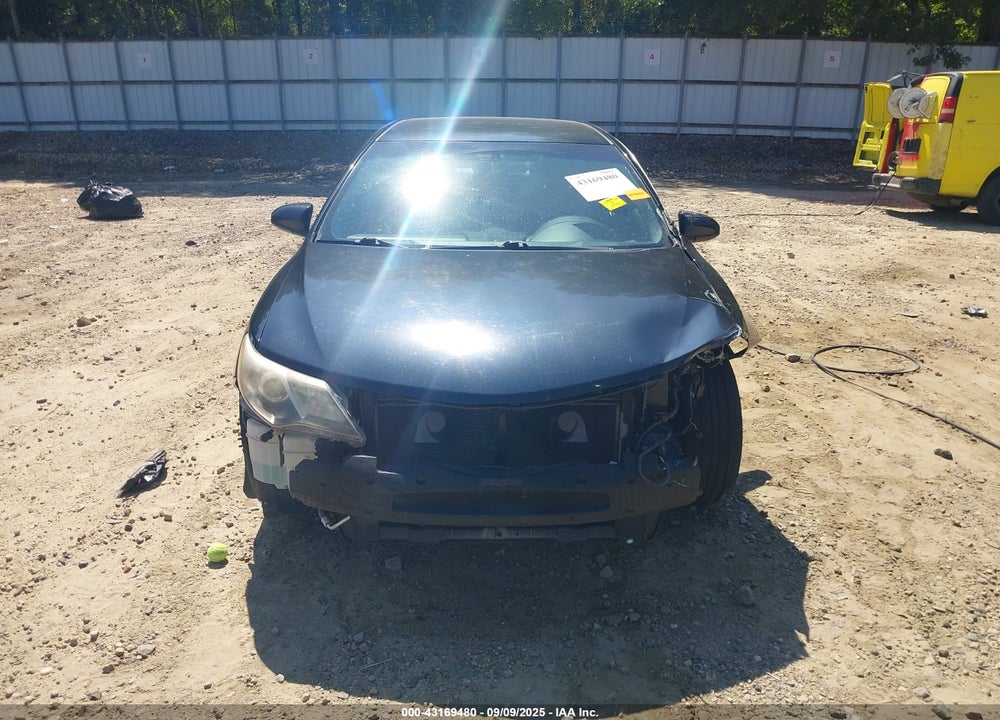 2014 TOYOTA CAMRY SE VIN: 4T1BF1FKXEU325157