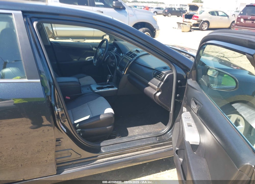 2014 TOYOTA CAMRY SE VIN: 4T1BF1FKXEU325157