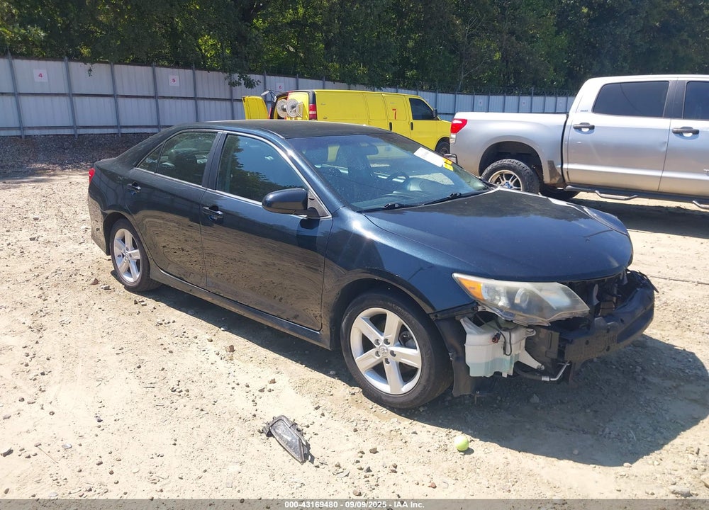 2014 TOYOTA CAMRY SE VIN: 4T1BF1FKXEU325157