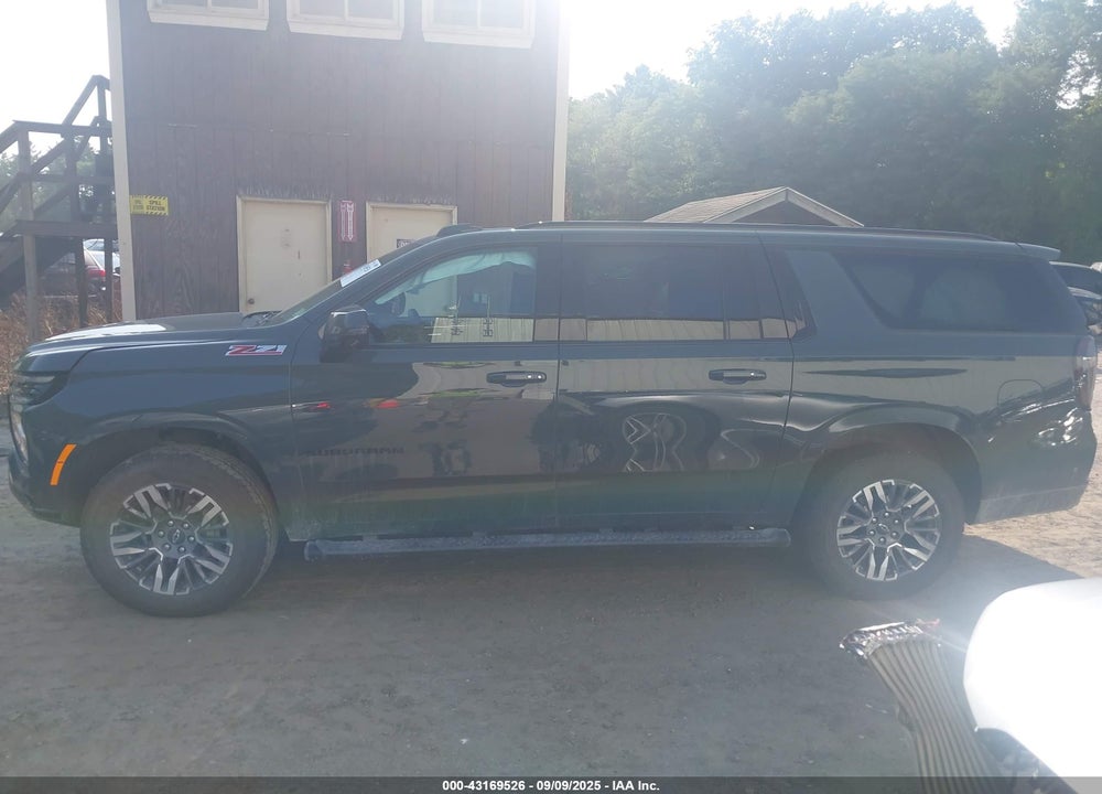 2025 CHEVROLET SUBURBAN 4WD Z71 VIN: 1GNS6DRD4SR207856