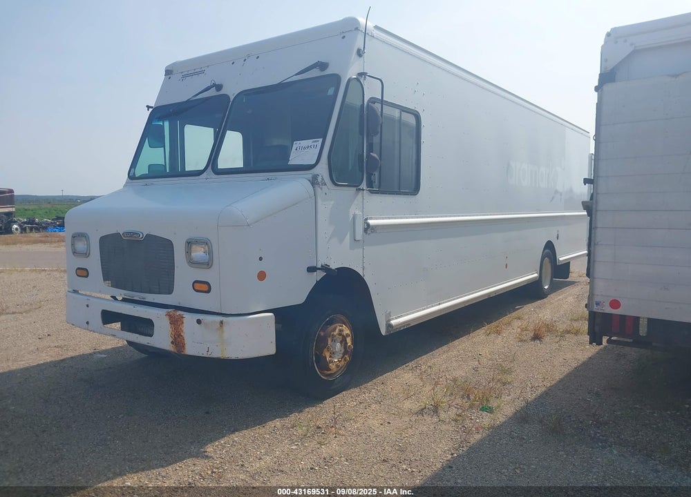 2012 FREIGHTLINER CHASSIS M LINE WALK-IN VAN VIN: 4UZAC3DV7CCBT7182