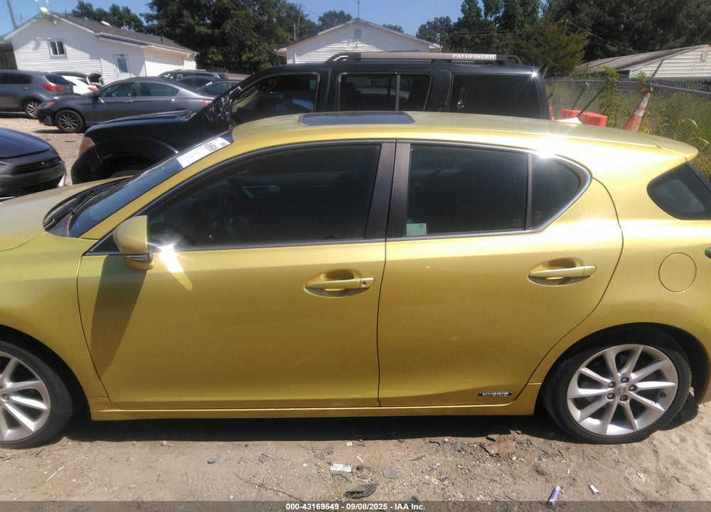2012 LEXUS CT 200H VIN: JTHKD5BH5C2061882