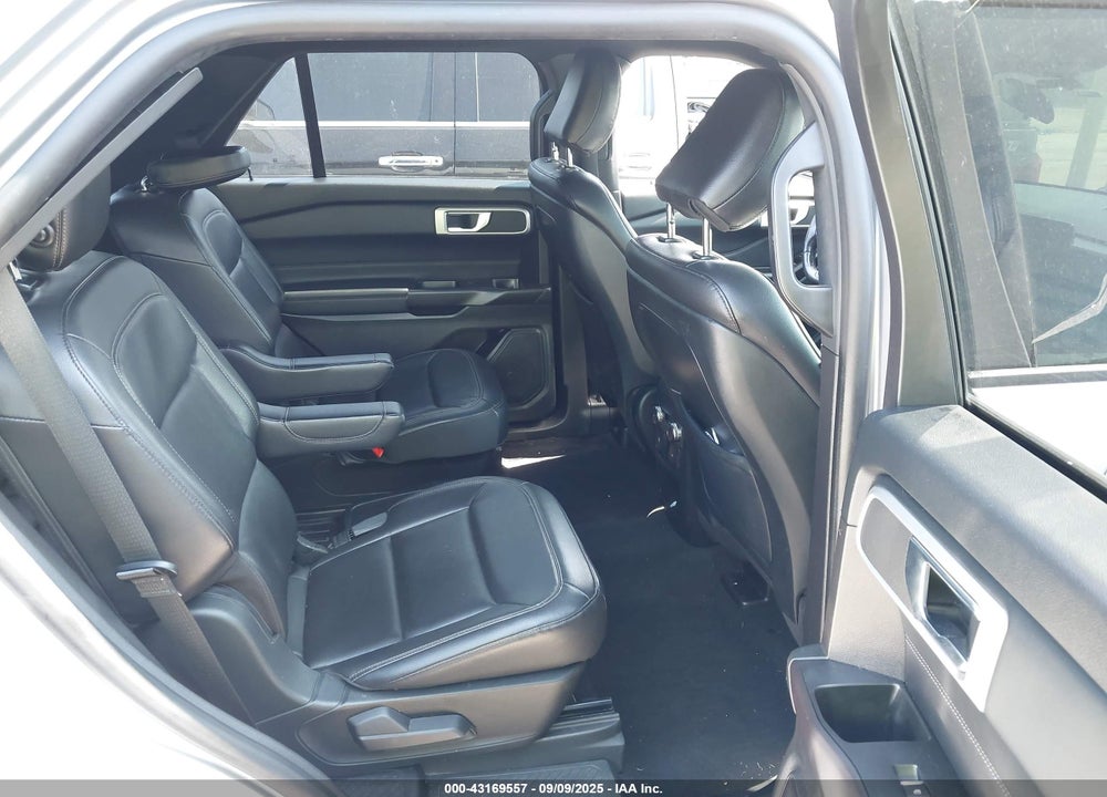2020 FORD EXPLORER XLT VIN: 1FMSK7DH2LGA69811