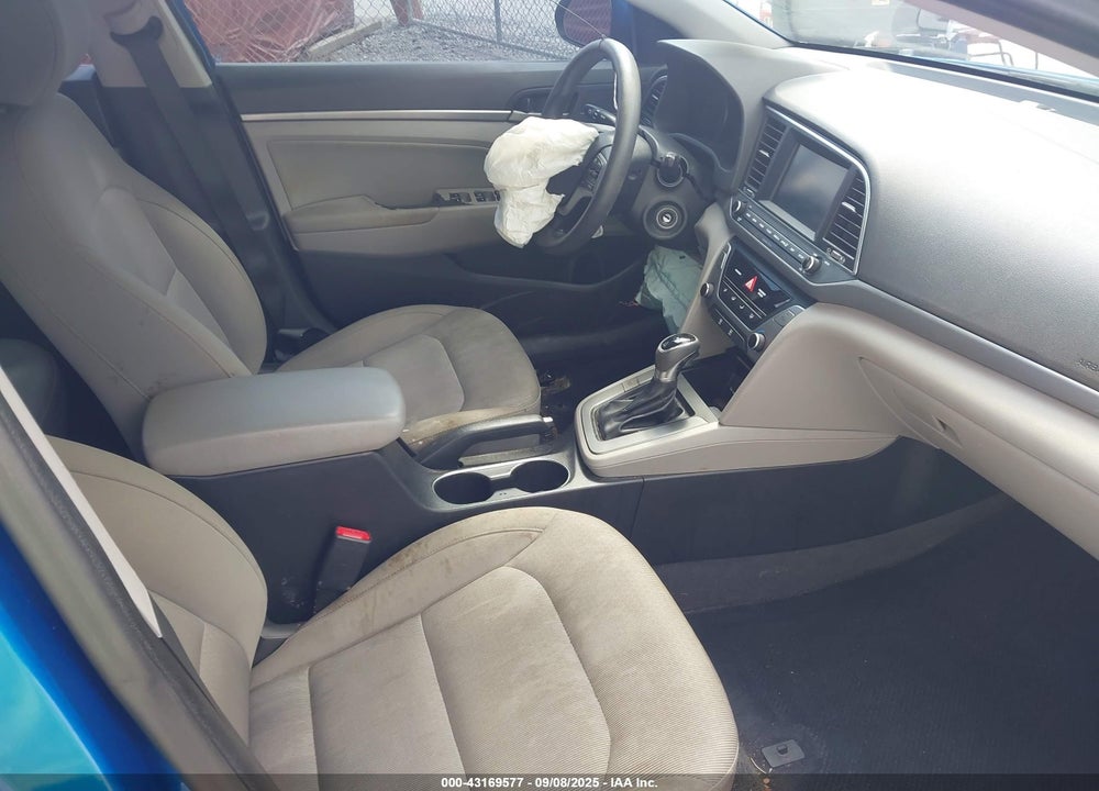 2018 HYUNDAI ELANTRA SEL VIN: KMHD84LF0JU625764