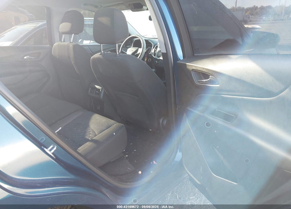 2020 CHEVROLET EQUINOX VIN: 2GNAXUEV3L6285551