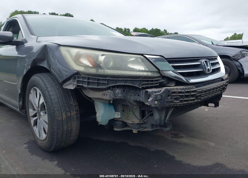 2015 HONDA ACCORD VIN: 1HGCR2F37FA272890