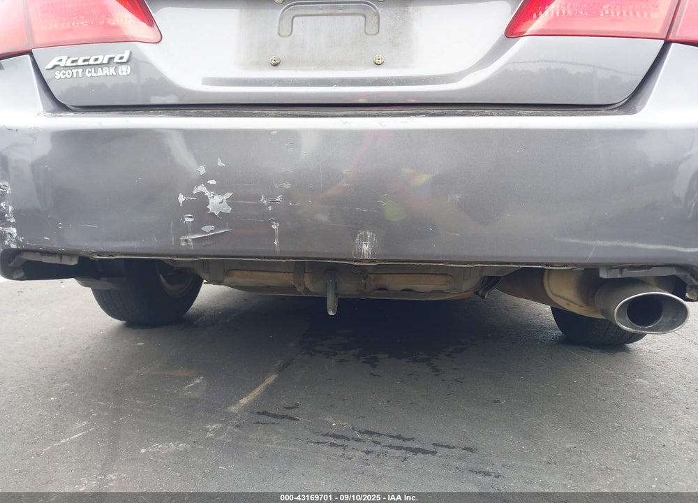 2015 HONDA ACCORD VIN: 1HGCR2F37FA272890