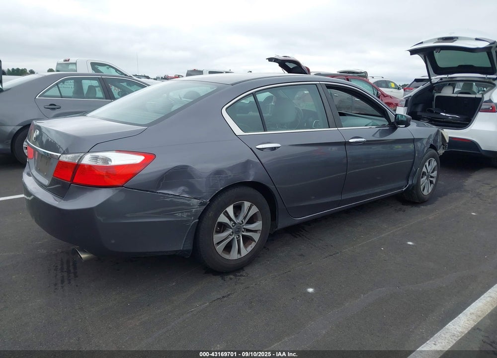 2015 HONDA ACCORD VIN: 1HGCR2F37FA272890