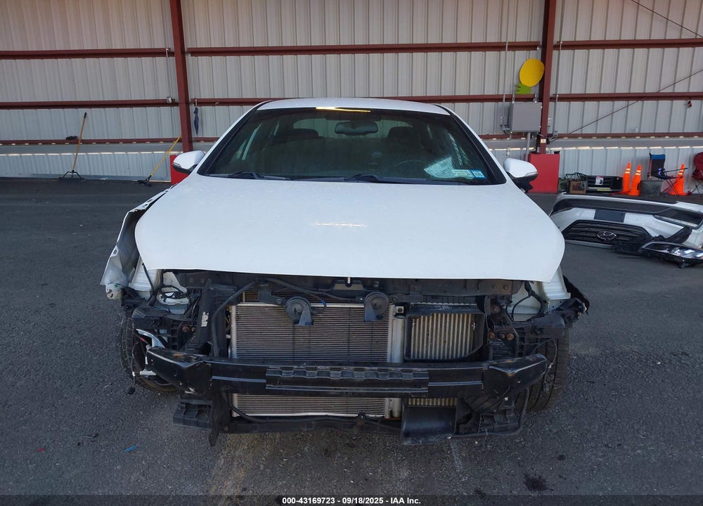 2017 HYUNDAI SONATA VIN: 5NPE34AB1HH499670