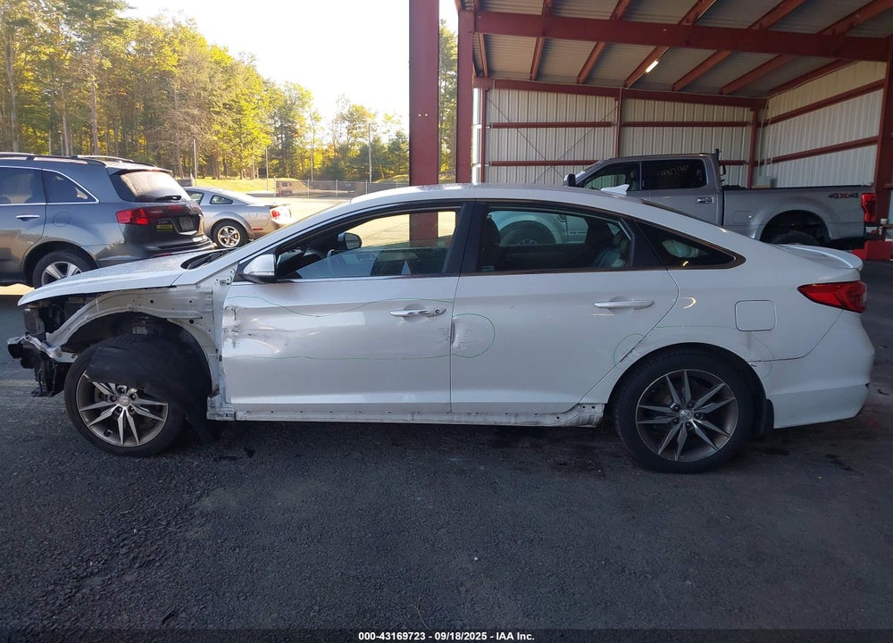 2017 HYUNDAI SONATA VIN: 5NPE34AB1HH499670
