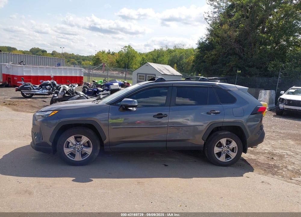 2023 TOYOTA RAV4 VIN: 2T3P1RFV4PC369406