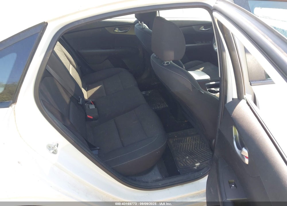 2019 KIA FORTE VIN: 3KPF24AD3KE050849