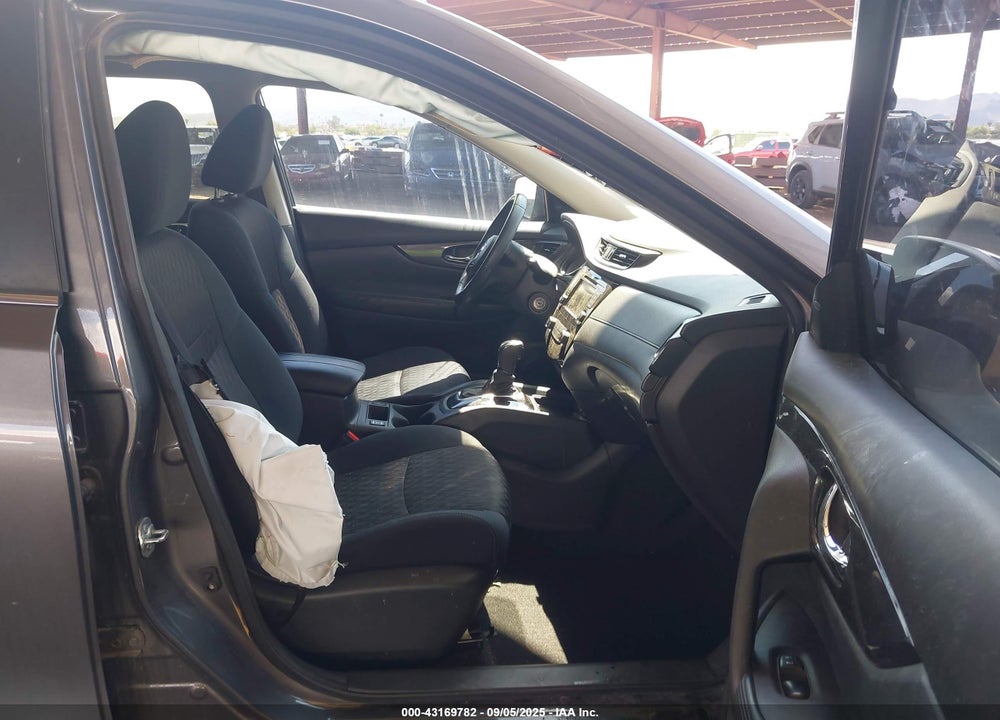 2018 NISSAN ROGUE VIN: 5N1AT2MV3JC848351