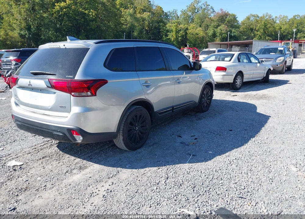 2020 MITSUBISHI OUTLANDER VIN: JA4AZ3A36LZ030859