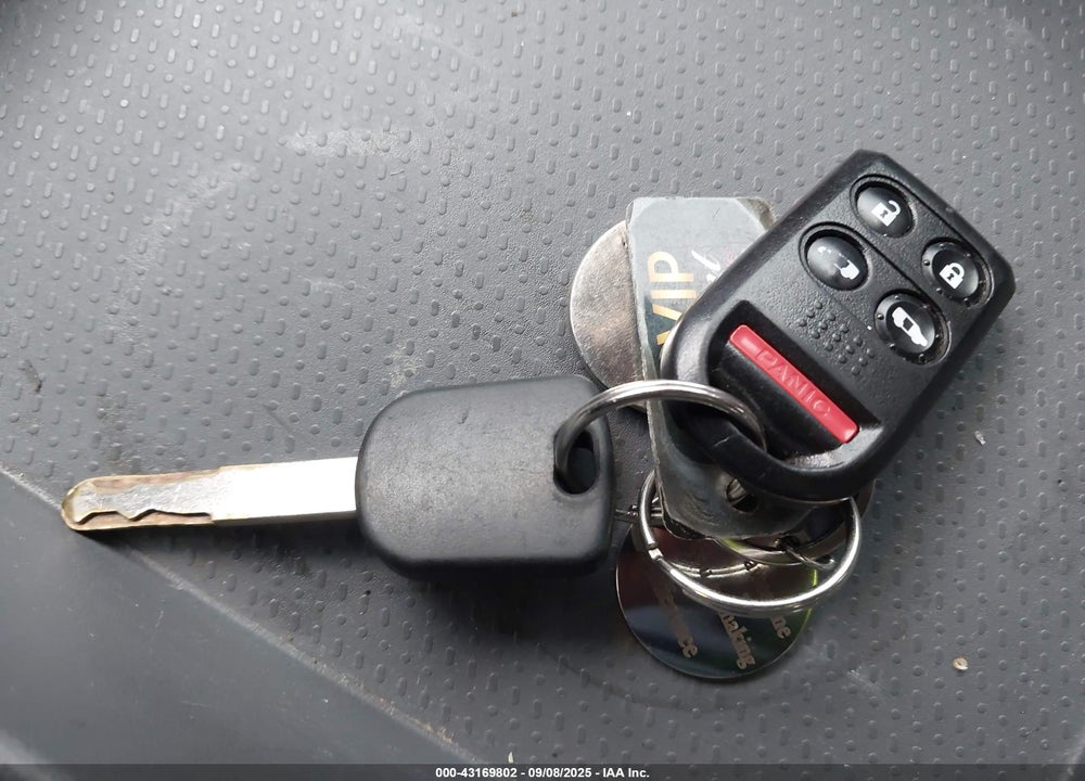 2006 HONDA ODYSSEY EX-L VIN: 5FNRL38756B428237