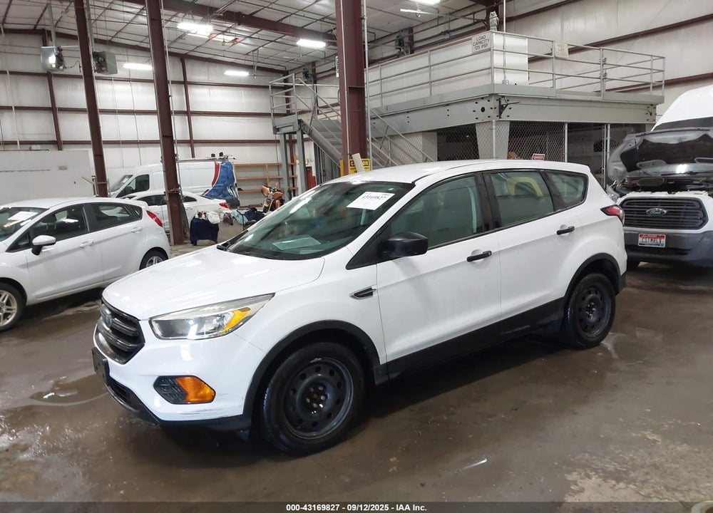 2017 FORD ESCAPE VIN: 1FMCU0F76HUE36180
