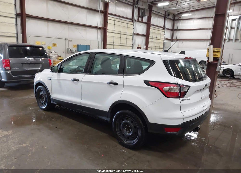 2017 FORD ESCAPE VIN: 1FMCU0F76HUE36180