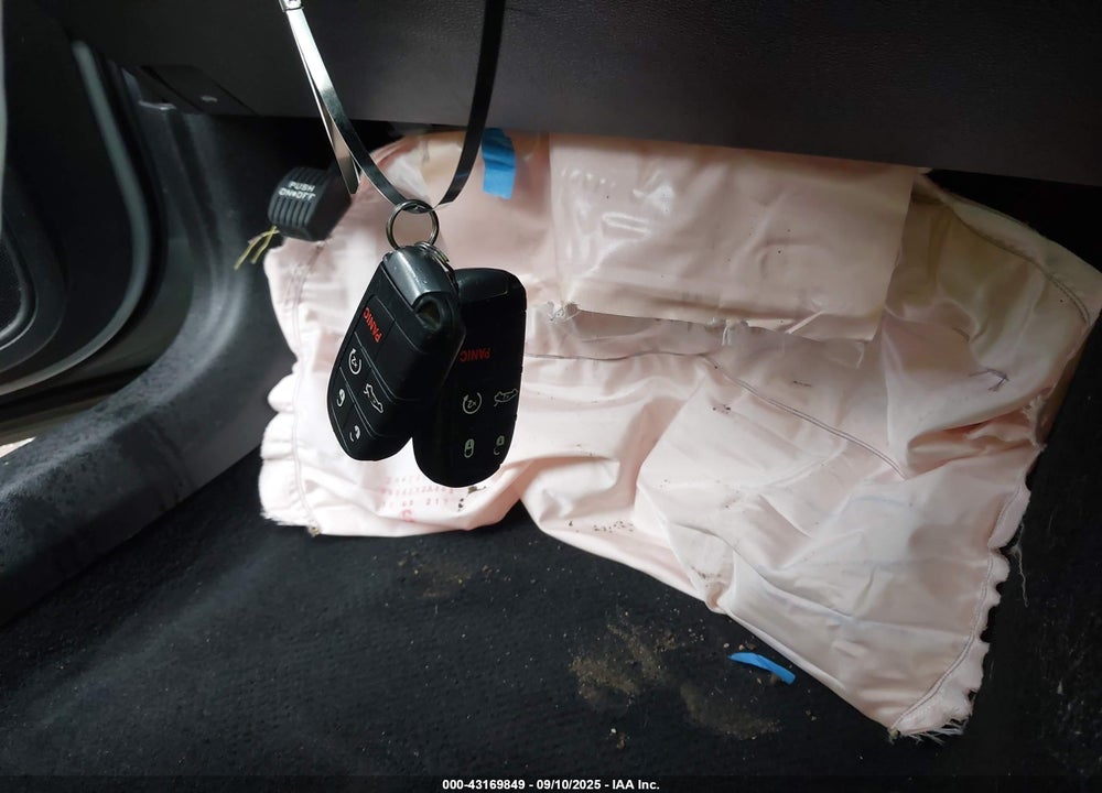 2021 DODGE CHARGER VIN: 2C3CDXBG9MH600705