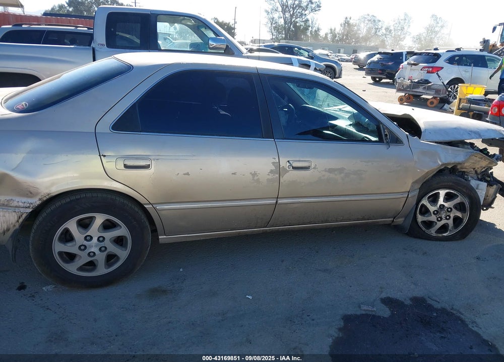 1999 TOYOTA CAMRY LE V6 VIN: JT2BF28K3X0198715