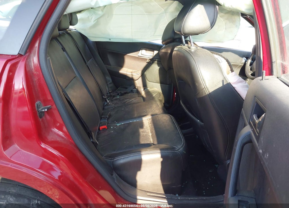2010 FORD FOCUS VIN: 1FAHP3GN1AW154657