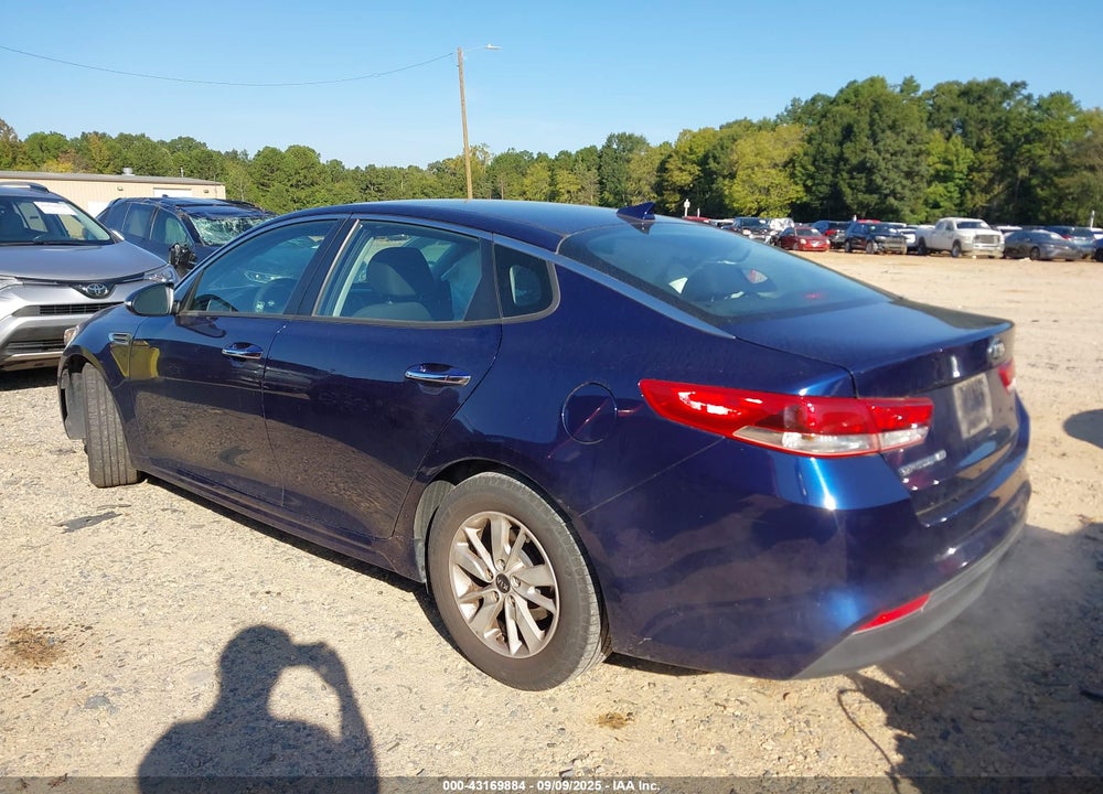 2018 KIA OPTIMA VIN: 5XXGT4L36JG186209