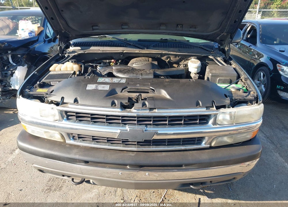 2003 CHEVROLET SUBURBAN 1500 LT VIN: 3GNFK16Z63G227006