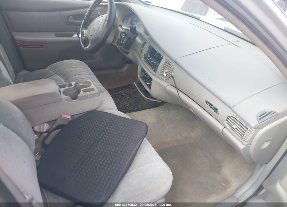 2001 BUICK CENTURY CUSTOM VIN: 2G4WS52J611223135
