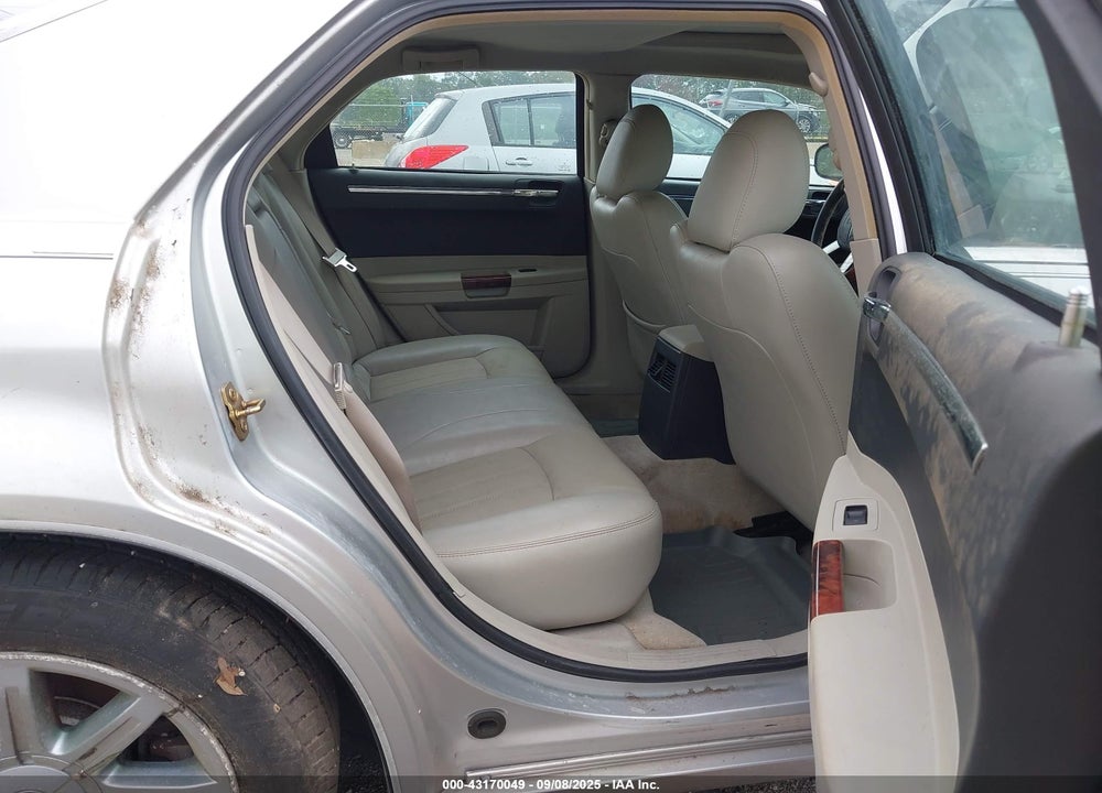 2005 CHRYSLER 300C VIN: 2C3JA63HX5H153496