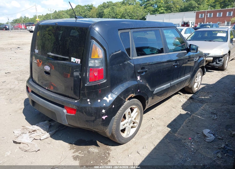 2011 KIA SOUL VIN: KNDJT2A24B7198809