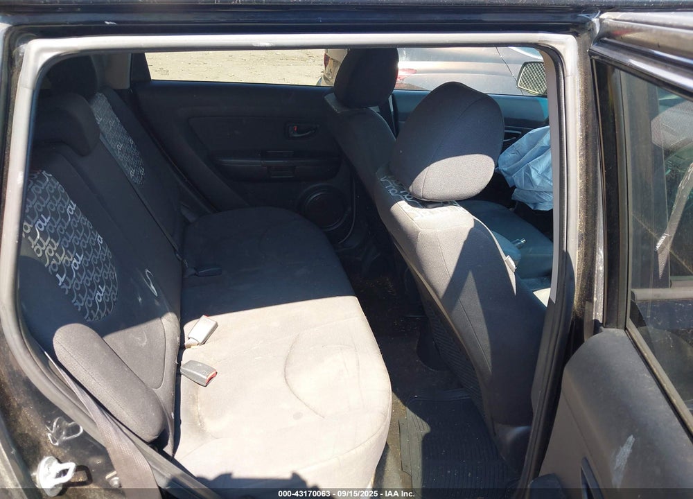 2011 KIA SOUL VIN: KNDJT2A24B7198809