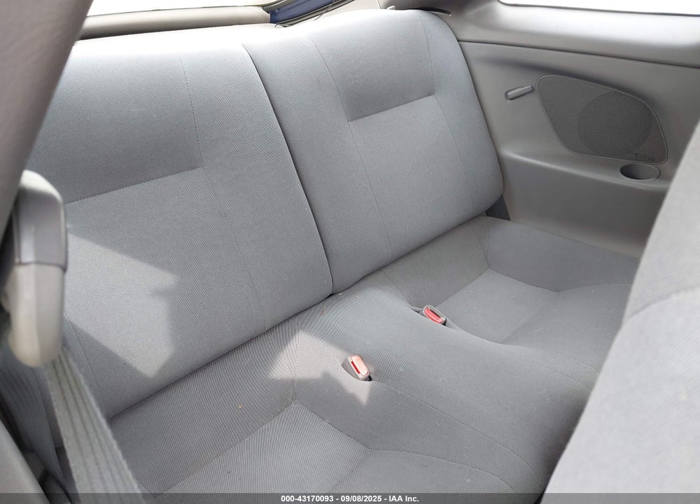 2000 TOYOTA CELICA GT VIN: JTDDR32T5Y0018537