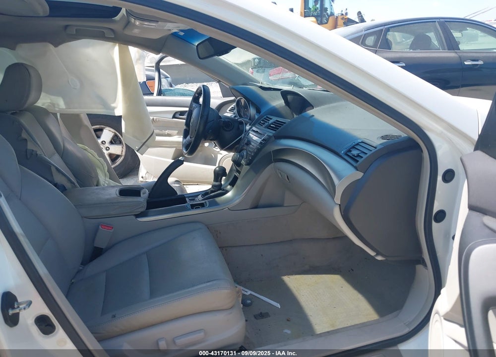 2010 ACURA TL 3.5 VIN: 19UUA8F5XAA013061