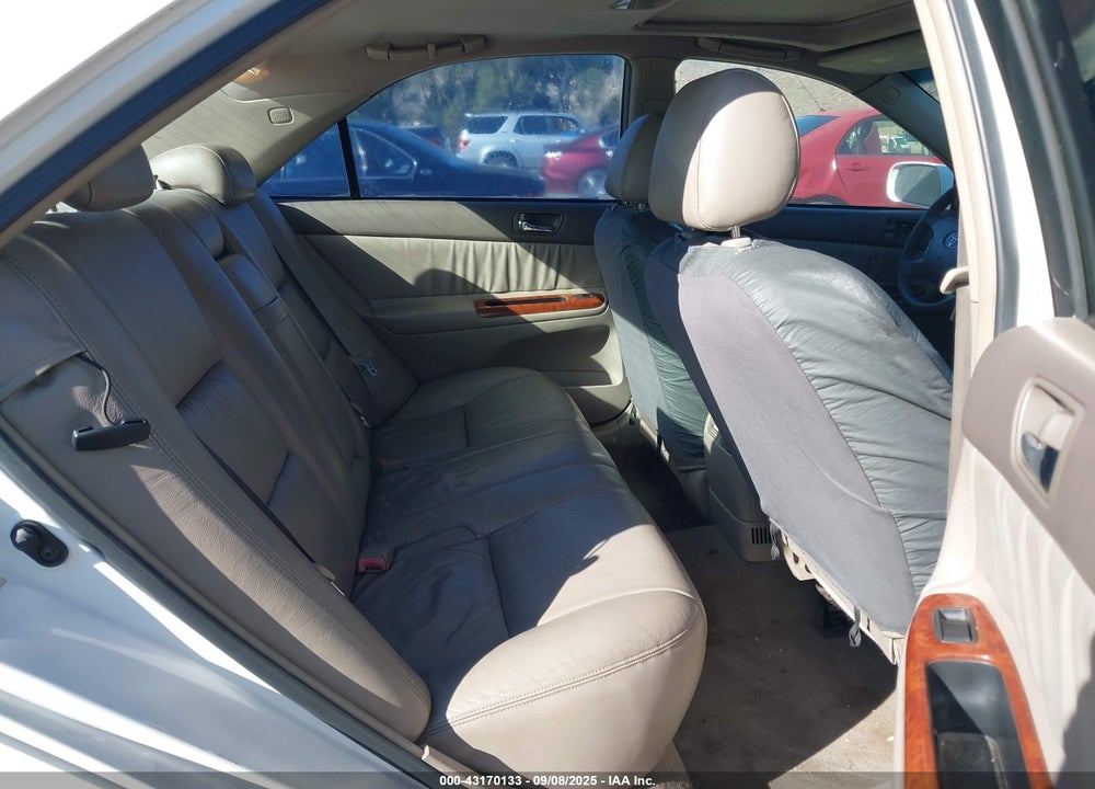 2002 TOYOTA CAMRY XLE V6 VIN: 4T1BF30K52U503461