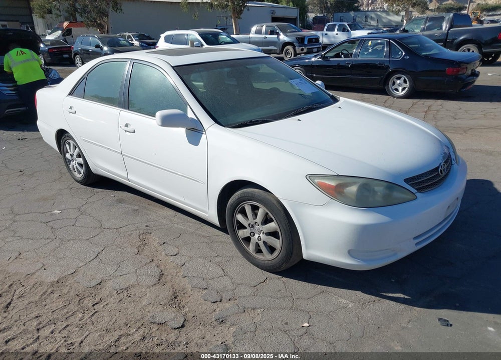 2002 TOYOTA CAMRY XLE V6 VIN: 4T1BF30K52U503461