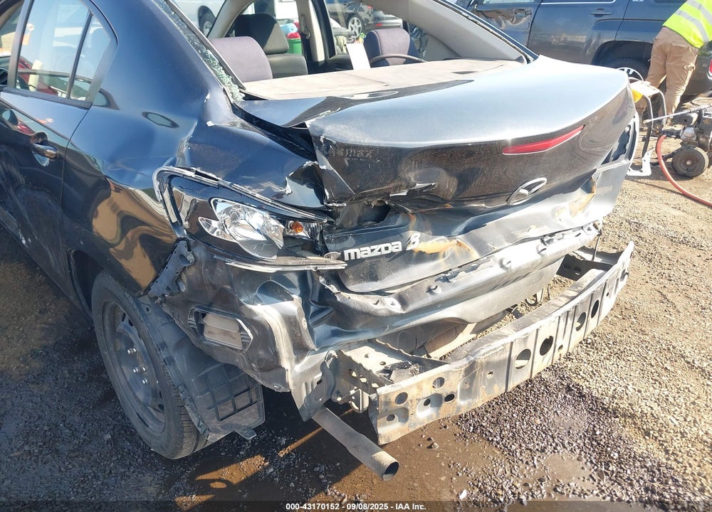 2013 MAZDA 3 VIN: JM1BL1U76D1834853