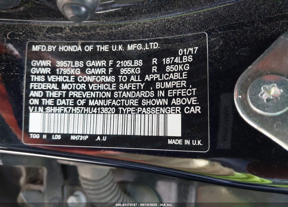 2017 HONDA CIVIC VIN: SHHFK7H57HU413820