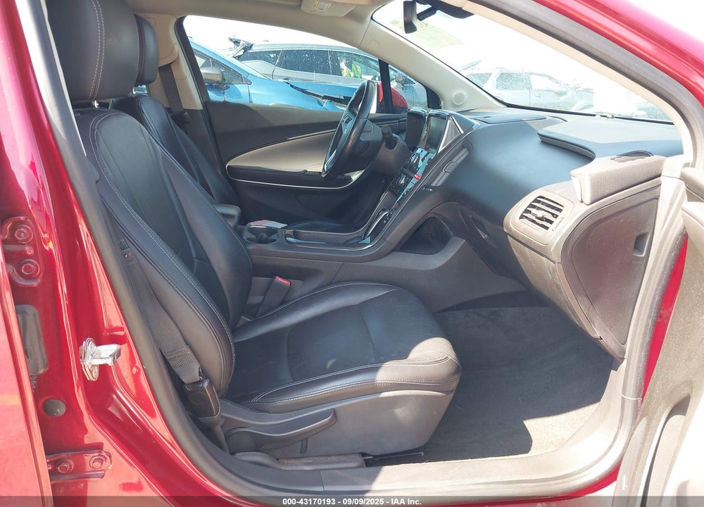 2011 CHEVROLET VOLT VIN: 1G1RD6E47BU103379