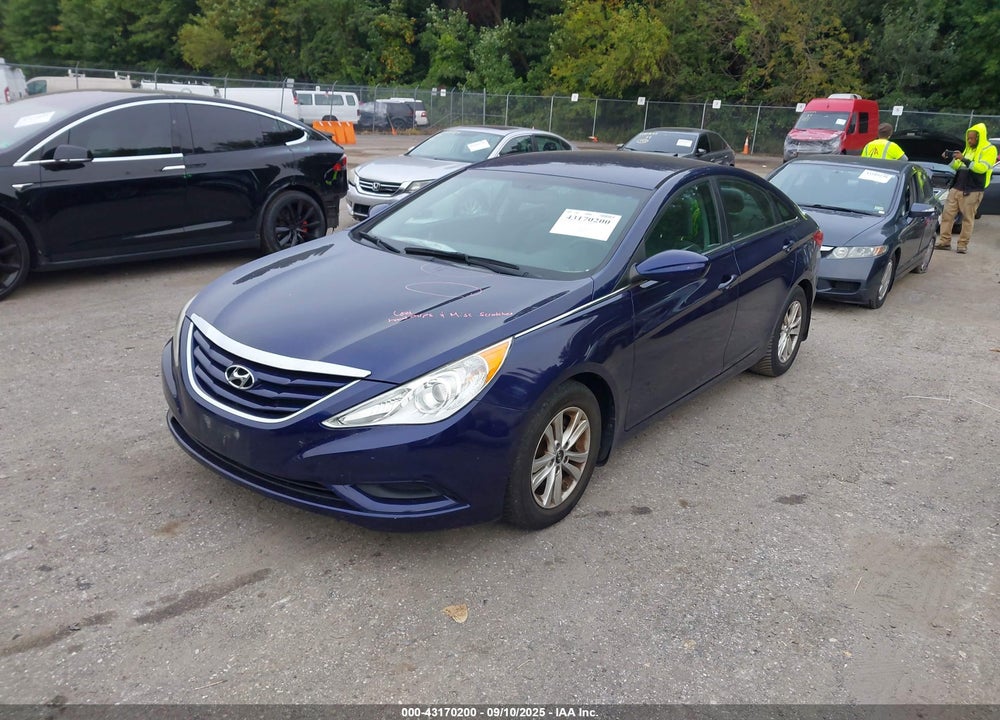 2013 HYUNDAI SONATA VIN: 5NPEB4AC0DH679650