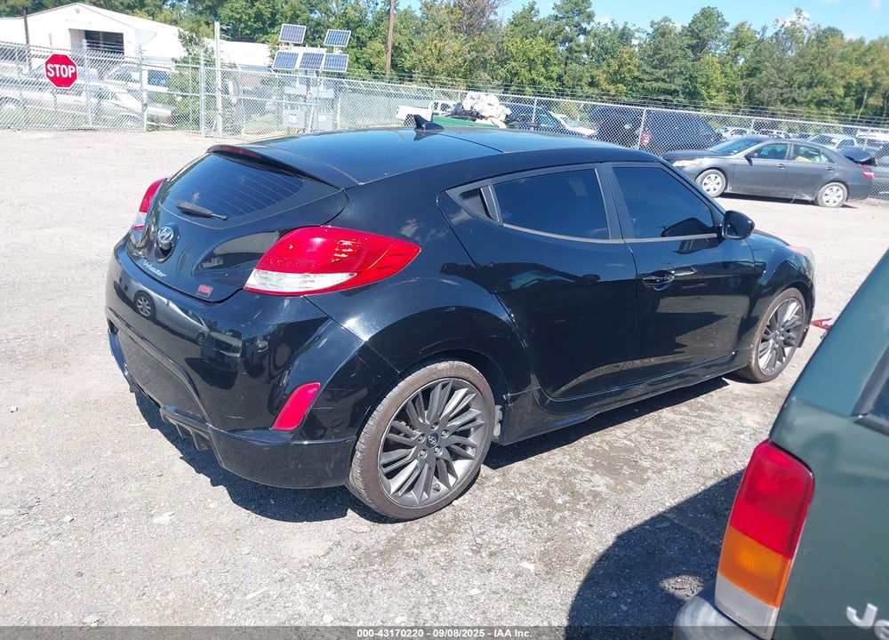 2013 HYUNDAI VELOSTER VIN: KMHTC6AD1DU131151