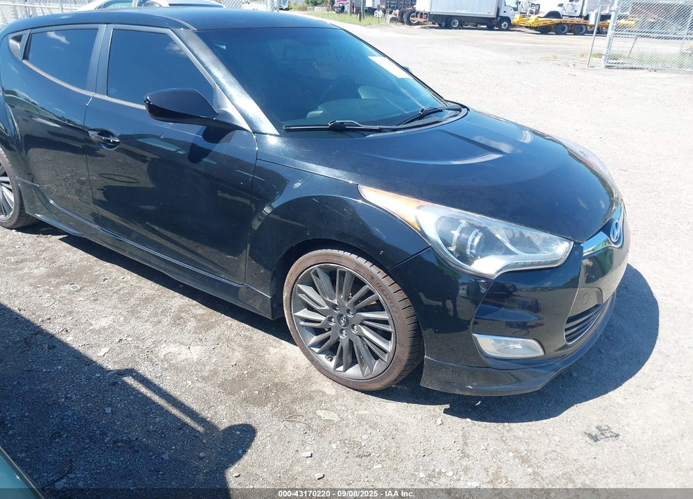 2013 HYUNDAI VELOSTER VIN: KMHTC6AD1DU131151