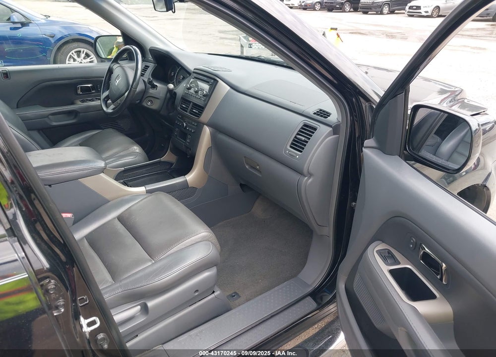 2007 HONDA PILOT EX-L VIN: 5FNYF28517B004731