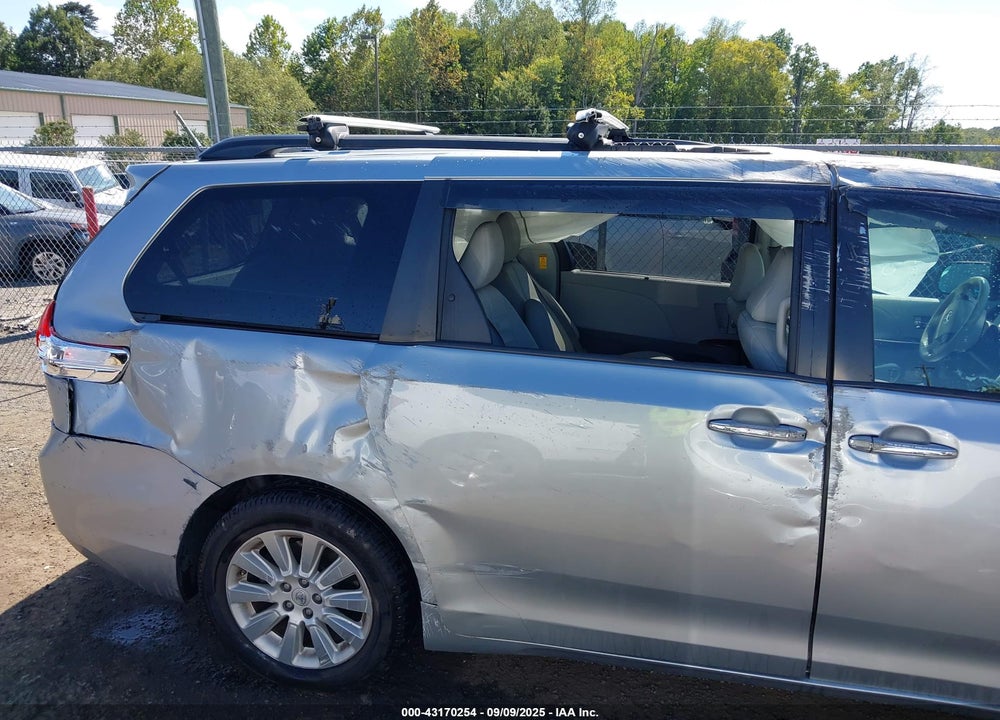 2014 TOYOTA SIENNA XLE 7 PASSENGER VIN: 5TDDK3DC5ES076299