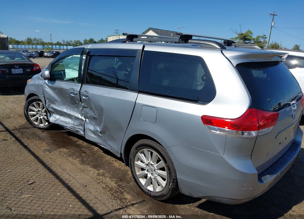 2014 TOYOTA SIENNA XLE 7 PASSENGER VIN: 5TDDK3DC5ES076299