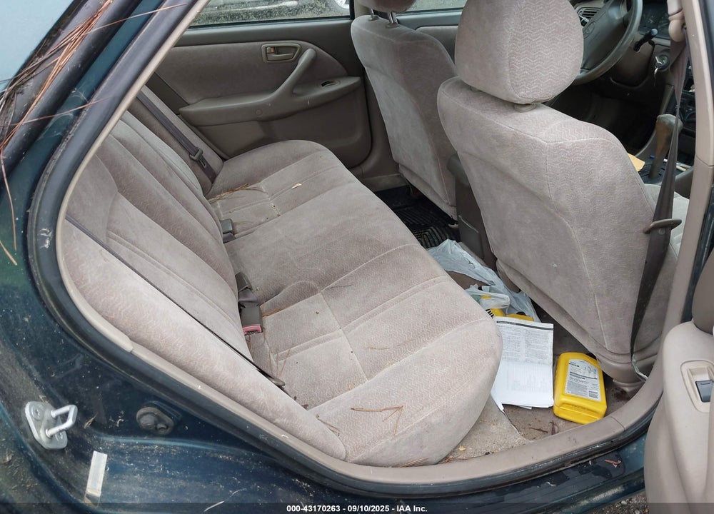 1997 TOYOTA CAMRY LE VIN: 4T1BG22K0VU127941