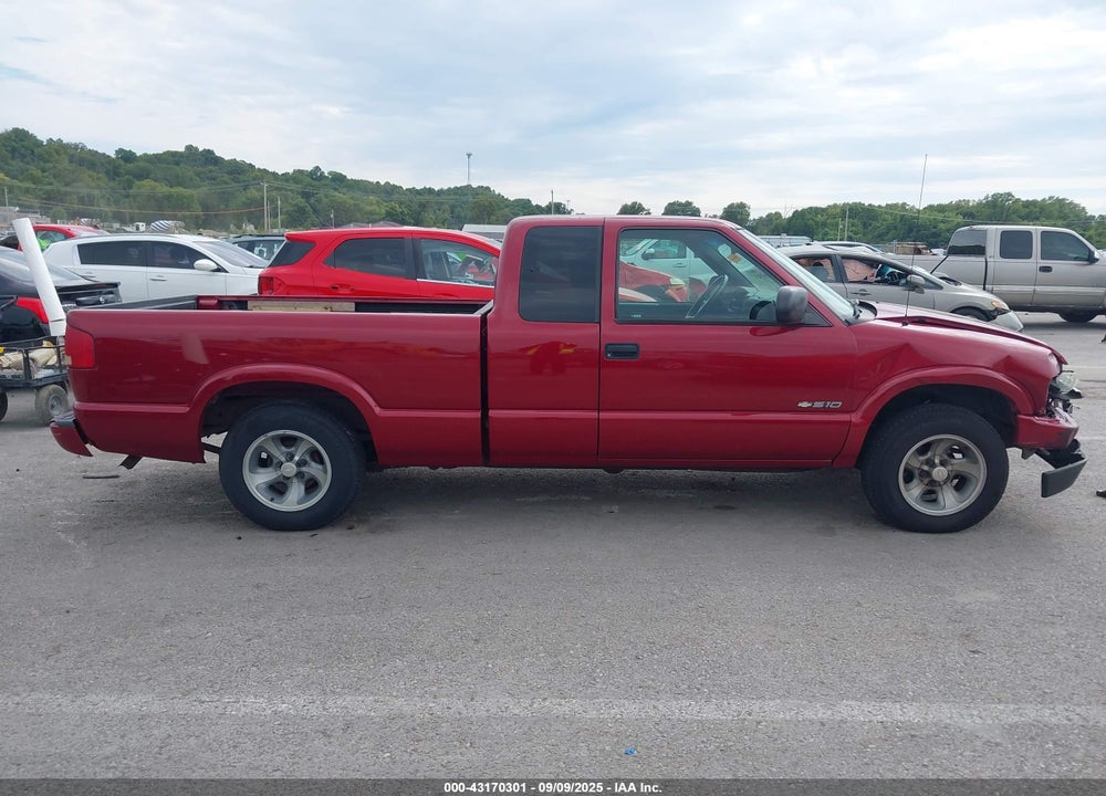 2002 CHEVROLET S-10 LS VIN: 1GCCS19W928230676