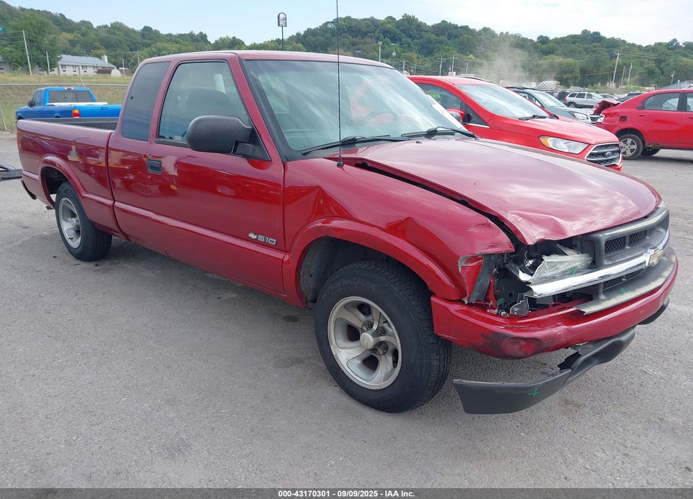2002 CHEVROLET S-10 LS VIN: 1GCCS19W928230676