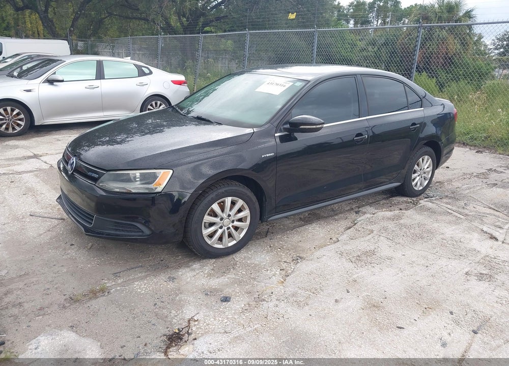 2013 VOLKSWAGEN JETTA HYBRID SE VIN: 3VW637AJ6DM260145