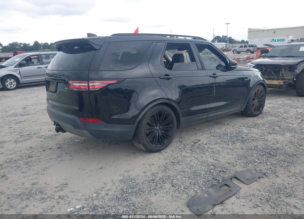 2017 LAND ROVER DISCOVERY HSE VIN: SALRRBBK2HA036603